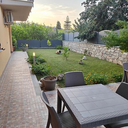 B&B Villa Chiara Bed And Breakfast Taormina Bagian luar foto