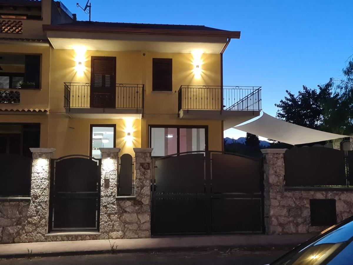 B&B Villa Chiara Bed And Breakfast Taormina Bagian luar foto