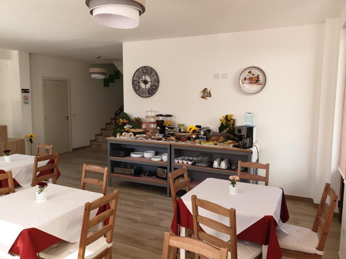B&B Villa Chiara Bed And Breakfast Taormina Bagian luar foto