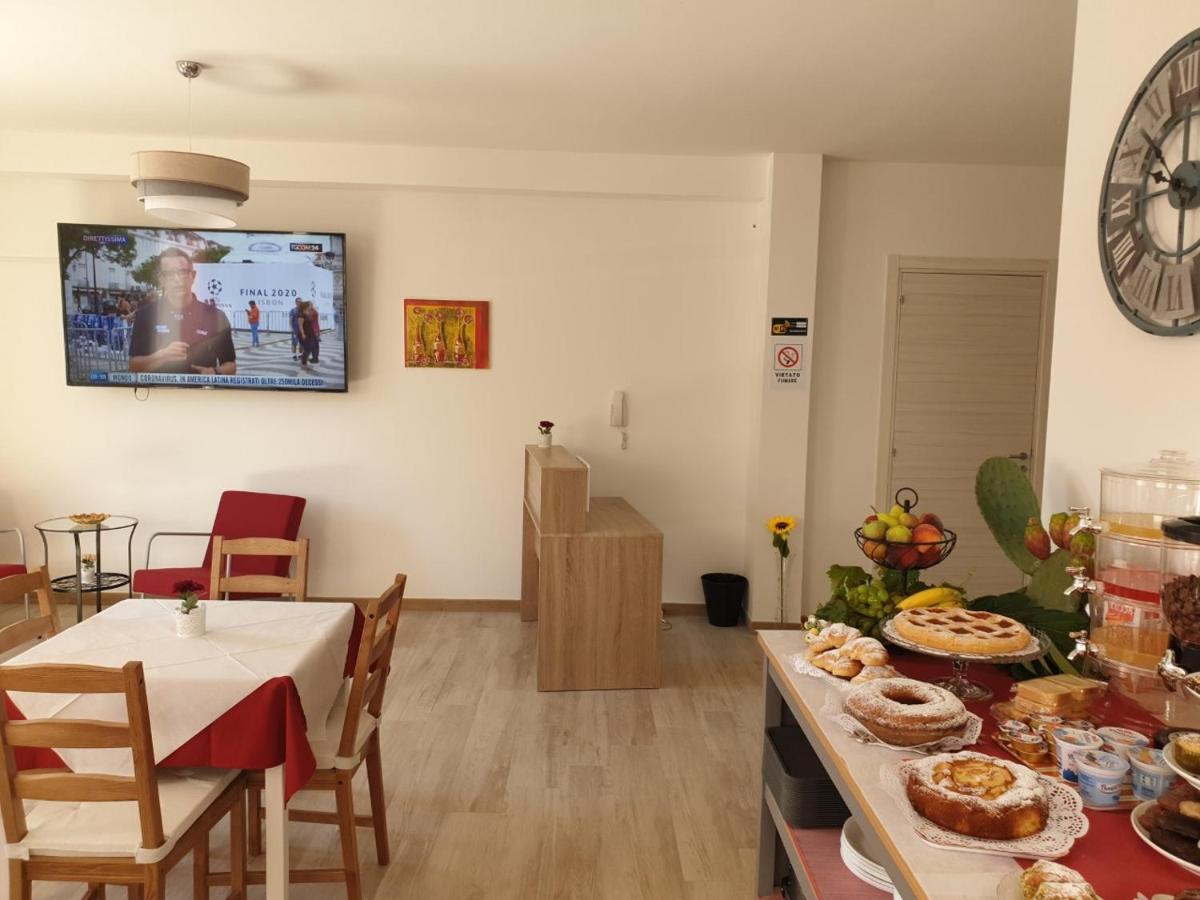 B&B Villa Chiara Bed And Breakfast Taormina Bagian luar foto